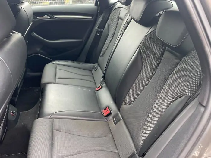 Pas bezpieczenstwa lewy tyl Audi A3