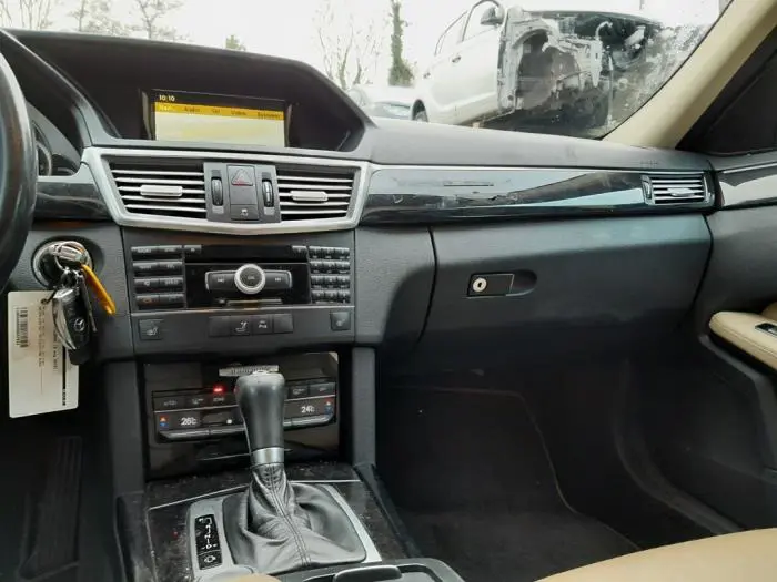 Radioodtwarzacz CD Mercedes E-Klasse