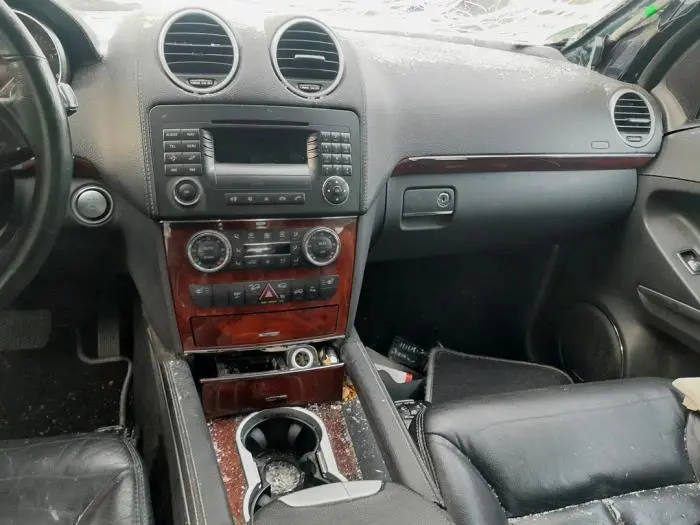 Radioodtwarzacz CD Mercedes GL-KLASSE