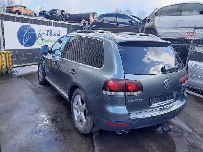 Zderzak tylny Volkswagen Touareg