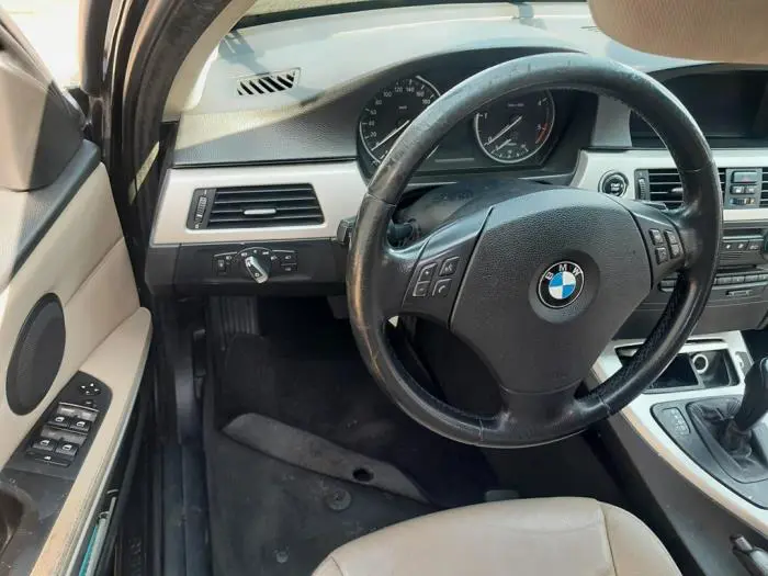 Tablica rozdzielcza BMW 3-Serie