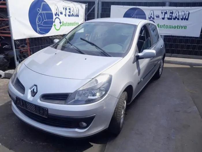 Wspomaganie hamulców Renault Clio