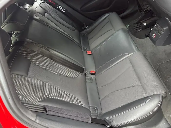 Pas bezpieczenstwa srodkowy tyl Audi A3
