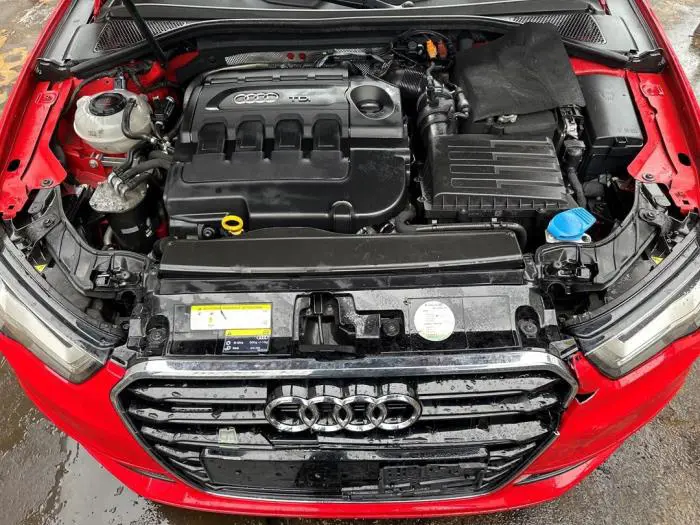 Zbiornik rozprezny Audi A3
