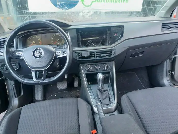 Pas bezpieczenstwa lewy przód Volkswagen Polo