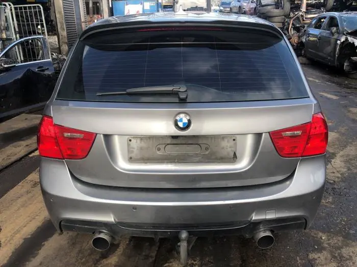 Zderzak tylny BMW 3-Serie