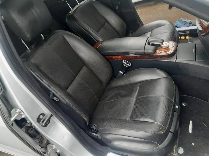 Fotel prawy Mercedes S-Klasse