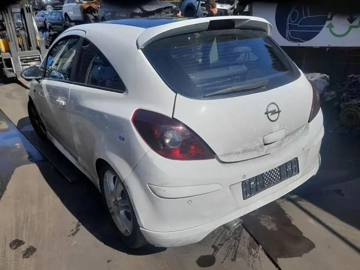 Zderzak tylny Opel Corsa