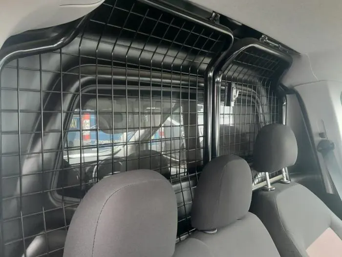 Przegroda kabiny Fiat Doblo
