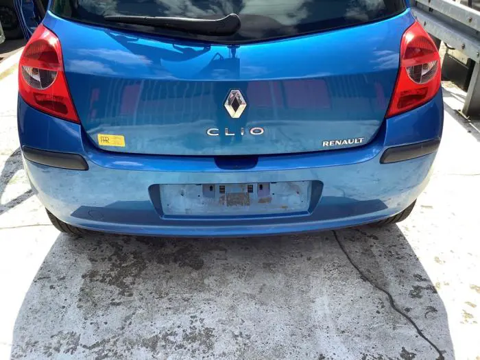 Zderzak tylny Renault Clio
