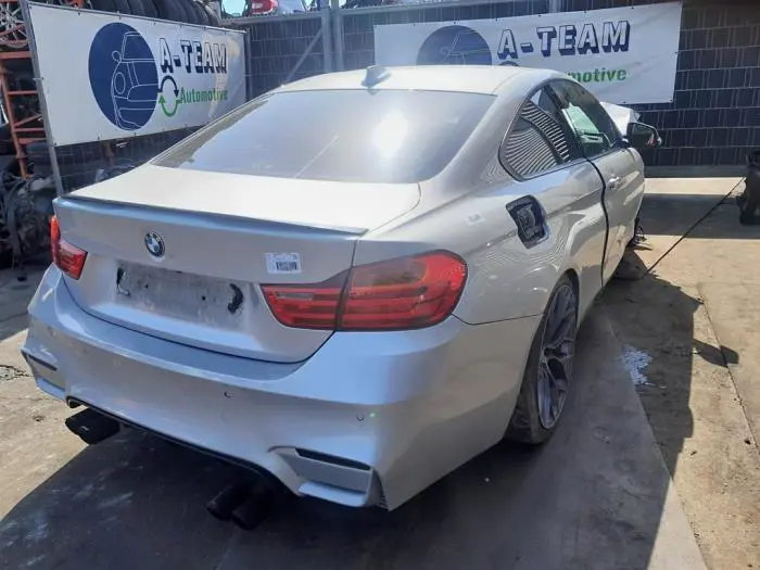 Pompa benzynowa BMW M4