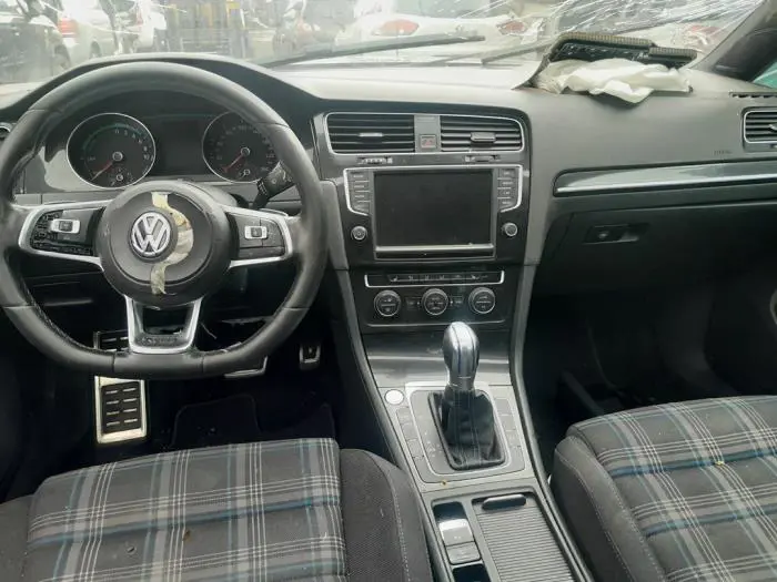 Radioodtwarzacz CD Volkswagen Golf