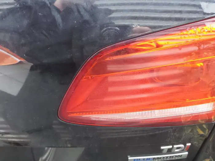 Tylne swiatlo pozycyjne prawe Volkswagen Passat